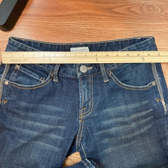 Jacob Connection Capris - Picture 5 of 6